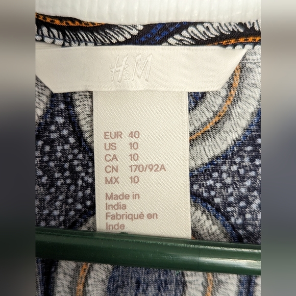 *3 for $20* H&M - tank top - Picture 3 of 4